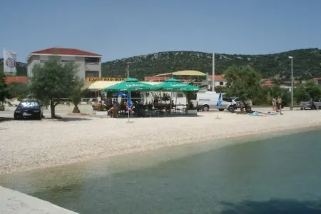 Tatjana, Appartement à Vinisce à 100m de la mer - Photo 33