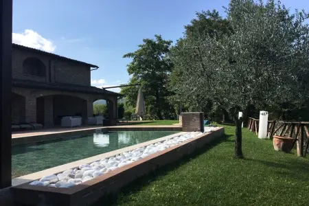 Villa Valtopina, Escapade spacieuse à la campagne - Photo 8