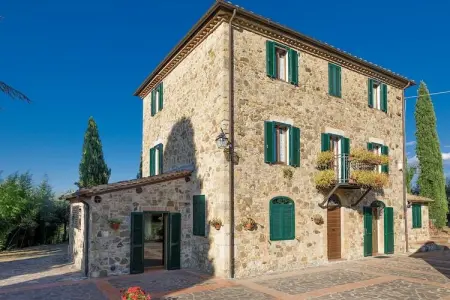 Casa del Re, Spacieuse maison de vacances avec piscine privée à Paizze - Photo 1