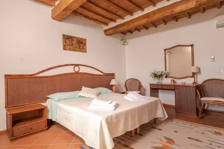 Casa del Re, Spacieuse maison de vacances avec piscine privée à Paizze - Photo 11