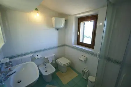 Casa del Re, Spacieuse maison de vacances avec piscine privée à Paizze - Photo 17