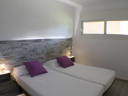 Appartement à Roses, Appartement confortable à Roses – 6 pers., piscine commune, proche plage et activités - L1073712
