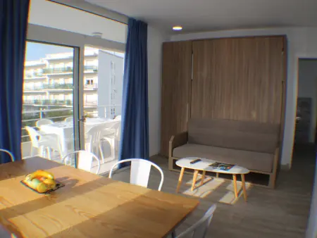 Appartement à Roses, Appartement à Roses pour 6 pers avec piscine et jardin, proche plage - L1073742