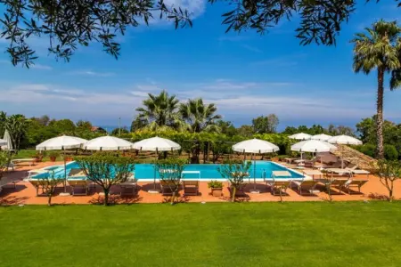 Nicolina, villa à Ricadi avec plage mer - Photo 2