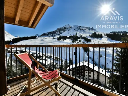 Appartement à Le Grand Bornand, Chalet confortable avec balcon, garage et vue sur les pistes - L1073904