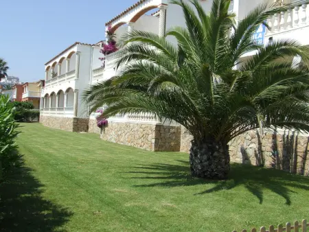 Appartement à Empuriabrava, Appartement en bord de mer avec parking, à deux pas du centre d’Empuriabrava et de ses commodités. - L1073942