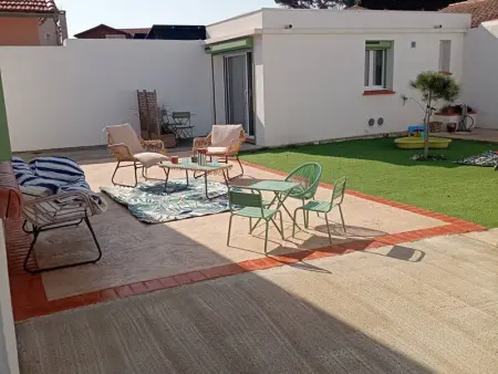 Maison à Canet en Roussillon, Maison plus studio climatisés, proche plage - L1074131