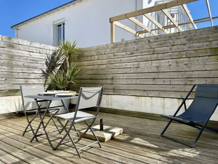 Appartement à Saint Gilles Croix de Vie, Studio à 100m de la plage avec terrasse privée - L1074137