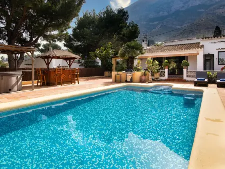 Villa à Denia, Maison de vacances avec piscine privée, climatisation et Wi-Fi à Denia - L1074172