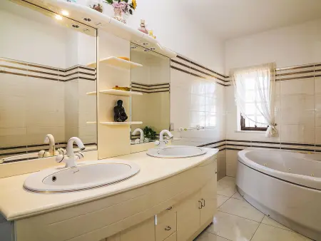 Villa Quinta do Sol, Villa 8 personnes à Armação de Pêra - Photo 11