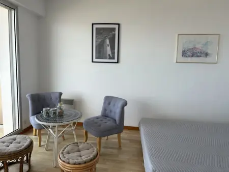 Studio bord de mer, balcon, animaux bienvenus, parking - Notre-Dame-de-Monts - Photo 7