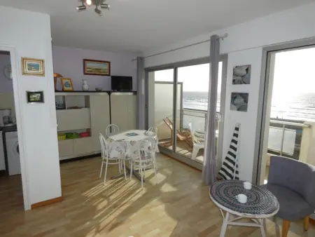 Studio bord de mer, balcon, animaux bienvenus, parking - Notre-Dame-de-Monts - Photo 29