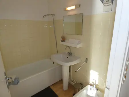 Studio bord de mer, balcon, animaux bienvenus, parking - Notre-Dame-de-Monts - Photo 32