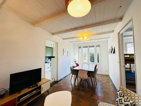 Charmante maisonnette à Fouras, 200m de la plage, idéale pour 4 personnes - Photo 6