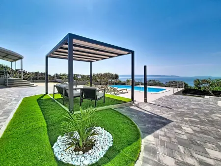 Ria with heated pool, Maison 9 personnes à Trogir - Photo 8