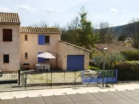 Villa à Quinson, Maison confortable avec jardin à Quinson - L1074290