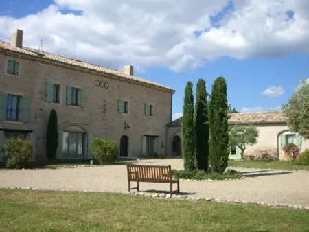 Appartement à Brunet, Studio cosy au cœur des lavandes, piscine, proche Village - L1074293