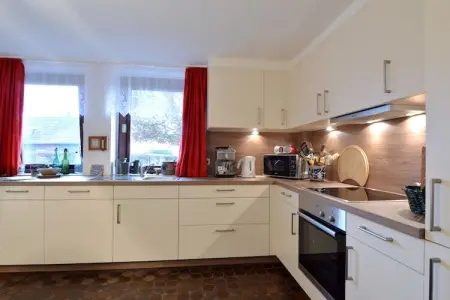 Haus Päsch nahe See mit beheiztem Whirlpool/Sauna - Photo 10