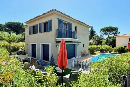 Villa à GASSIN, 515684 - L1074430