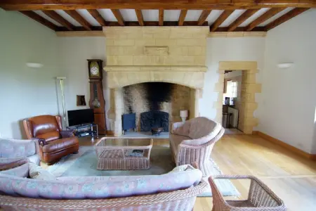 Pierre Trouée 6P, Maison de campagne luxuriante avec piscine privée - Photo 3