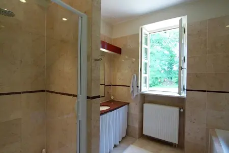 Pierre Trouée 6P, Maison de campagne luxuriante avec piscine privée - Photo 26