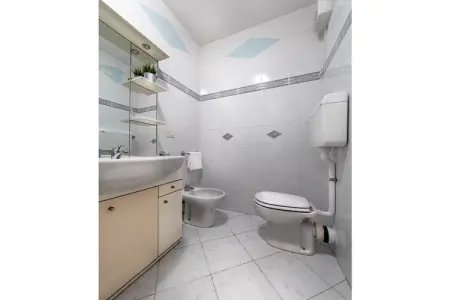 258774, Maison 4 personnes à Gardone Riviera - Photo 14