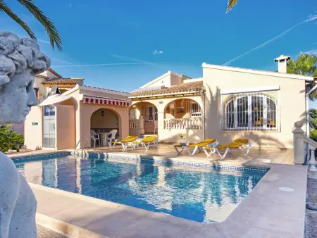 Villa à Benissa, Villa avec piscine privée proche plage, idéale pour famille, Costa Blanca - L1074586