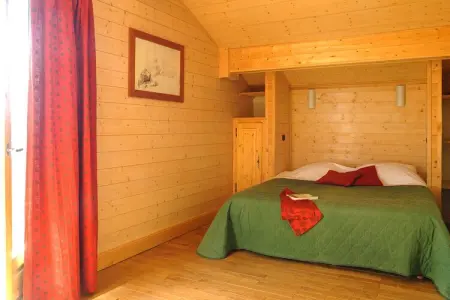 Les Chalets de l'Altiport 3, Chalet familial avec cheminée - Photo 1