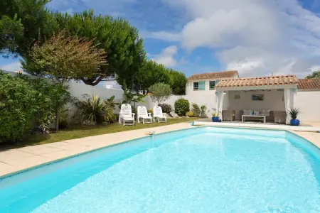 Le Domaine de Vertmarines 3, Villa à St. Jean-de-Monts avec Piscine Privée - Photo 4