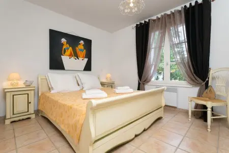 Le Domaine de Vertmarines 1, Villa Woodland près de la plage - Photo 20