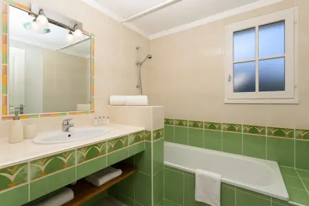 Le Domaine de Vertmarines 4, Villa spacieuse en bord de mer - Photo 30