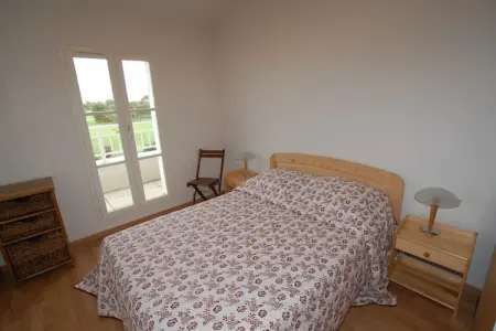 Le Domaine de Fontenelles 6, Séjour paisible dans la Loire avec jardin - Photo 5