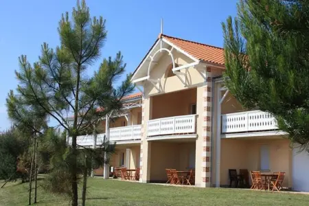 Le Domaine de Fontenelles 3, Charmant appartement bij een golfbaan - Photo 15