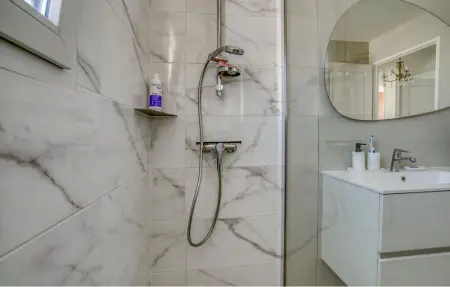 Location Maison 6 personnes à Semussac - Photo 19