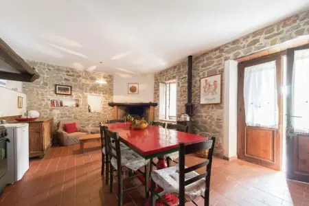 Partitoio Panorama, Chalet rustique avec piscine - Photo 2