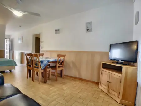 Appartement 6 pers, jardinet privatif, WiFi, Appartement 6 personnes à Saintes Maries de la Mer - Photo 2