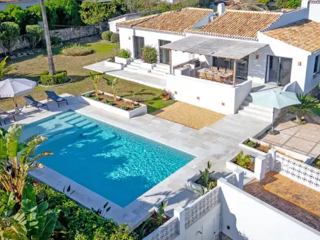 Villa à Xàbia, Villa moderne à Javea, piscine et jardin, proche plage, pour 6 personnes - L1074759