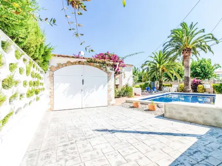 Casa d'Ibis, jolie petite maison de vacances avec sa piscine privée et ses Palmiers - Photo 22