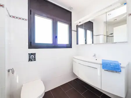 Maison Alberes 125A, moderne et accueillante sur le bord du canal - Photo 13