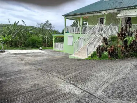 Appartement familial à Bouillante de 66 m² avec jardin - Photo 15