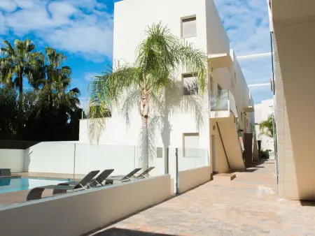 Appartement à Denia, Appartement Confortable - Plage à 25m, Animaux Bienvenus - L1075127