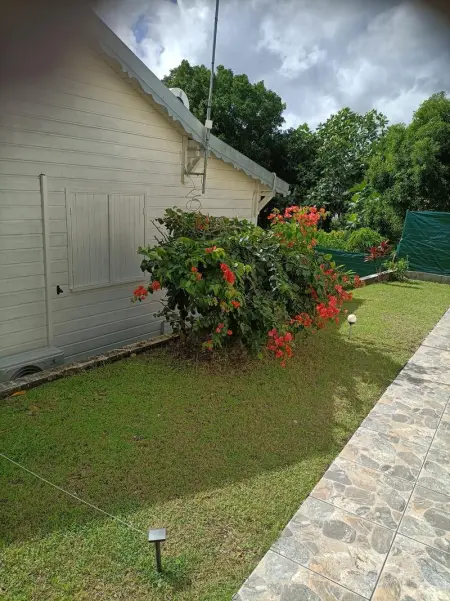 Bungalow charmant à Château Gaillard avec piscine partagée - Photo 6