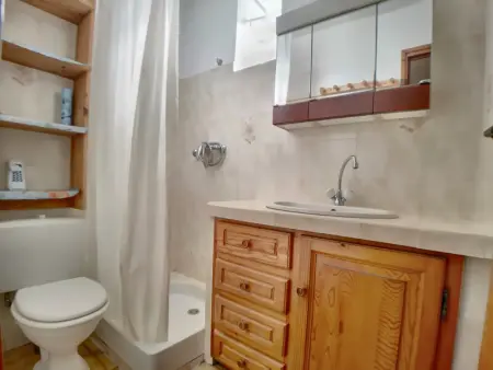 Appartement pour 4 pers avec WIFI, proche marché - Photo 7