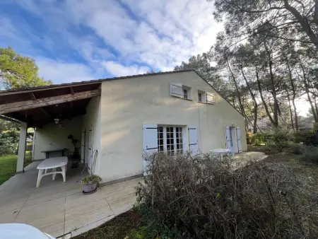 Maison à L'Aiguillon la Presqu'île, Spacieuse Maison 10 Pers Animaux Permis Proche Plage et Forêt - L1075235