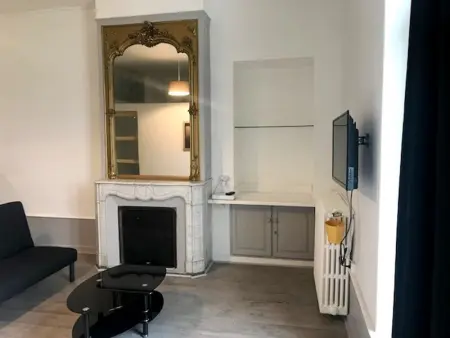 Appartement à Aix les Bains, Appartement Art Déco rénové avec balcon et animaux admis à Aix-les-Bains - L1075289