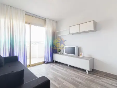 Appartement à Salou, Appartement confortable à Salou avec piscine, climatisation et Wi-Fi - L1075308