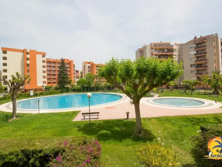 Appartement à Salou, Charmant appartement avec piscine près de Plaza Europa à Salou, à 720m de la plage - L1075314