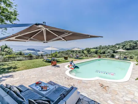 Chateau Le Siroque, Villa 10 personnes à Montecatini Val di Cecina - Photo 2