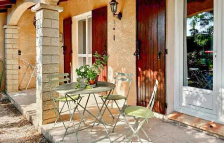 Location Maison 6 personnes à Sanilhac Sagries - Photo 2