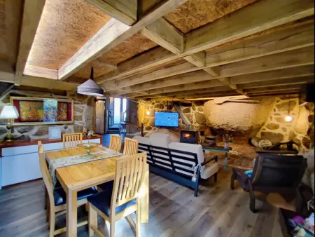 Maison rustique à Castro Laboreiro avec jacuzzi et nature environnante - Photo 7